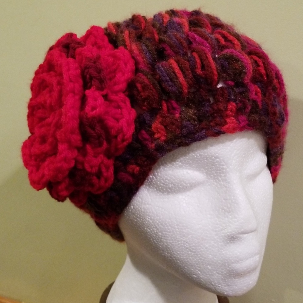 NEW HANDMADE CROCHET HAT - Picture 4 of 7